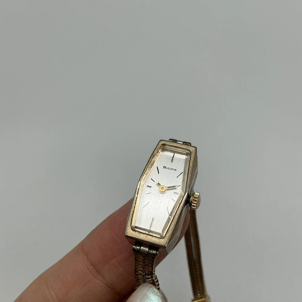 Vintage Bulova Womens Watch 10mm Silver Gold Tone Rectangle Manual Wind 5.5